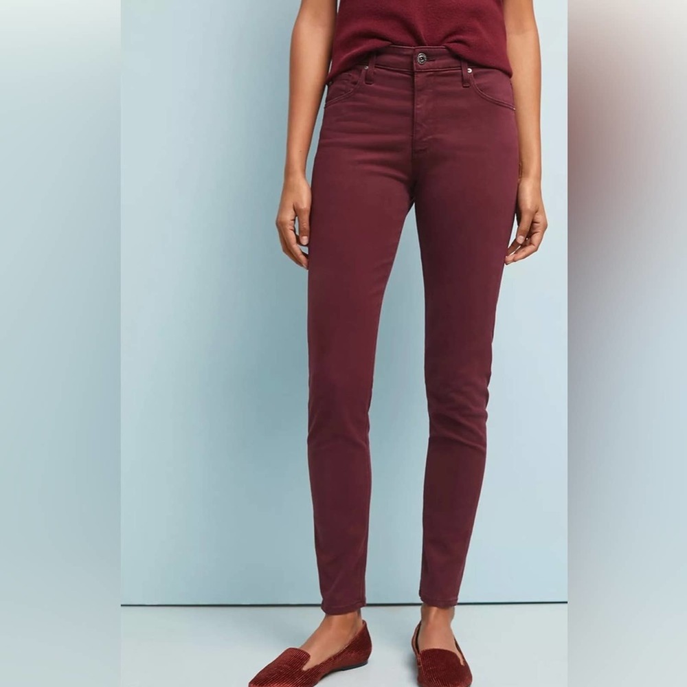 AG - The Abbey Burgundy Mid Rise Súper Skinny Ankle | 26 / 4
